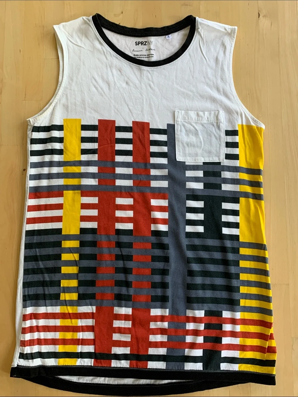 UNIQLO SPRZ NY Anni Albers Tank Top